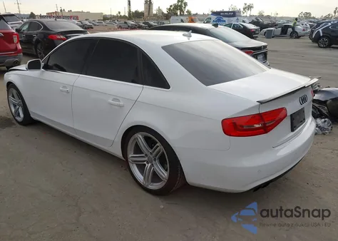 2013 Audi A4 2.0T Premium z USA, uszkodzony, nr VIN WAUEFAFL0DN026406